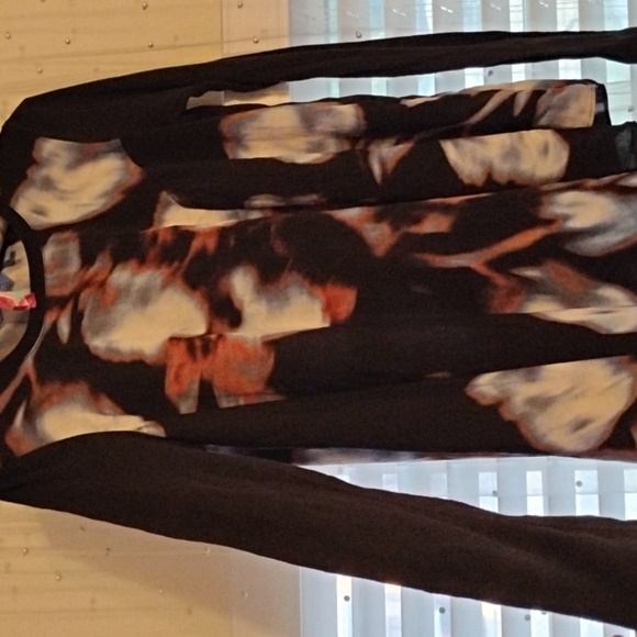 Simply Vera Vera Wang Abstract Floral Long Sleeve Blouse, Size: S - Picture 3 of 12